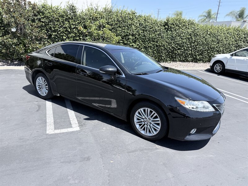 Used 2013 Lexus ES 350 w/ Premium Pkg FWD image 7
