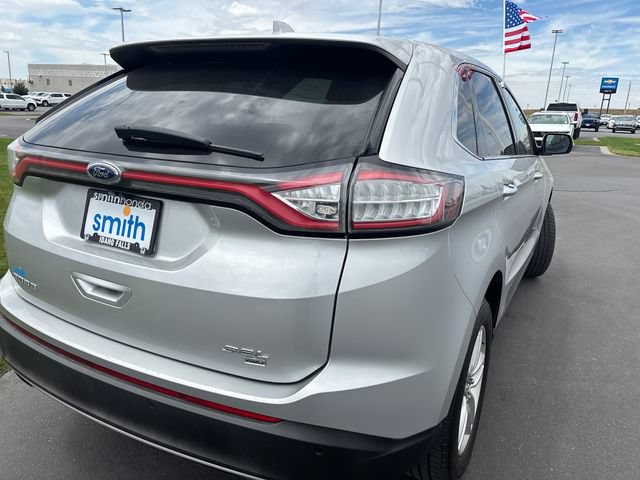 Used 2016 Ford Edge SEL AWD/4WD image 26