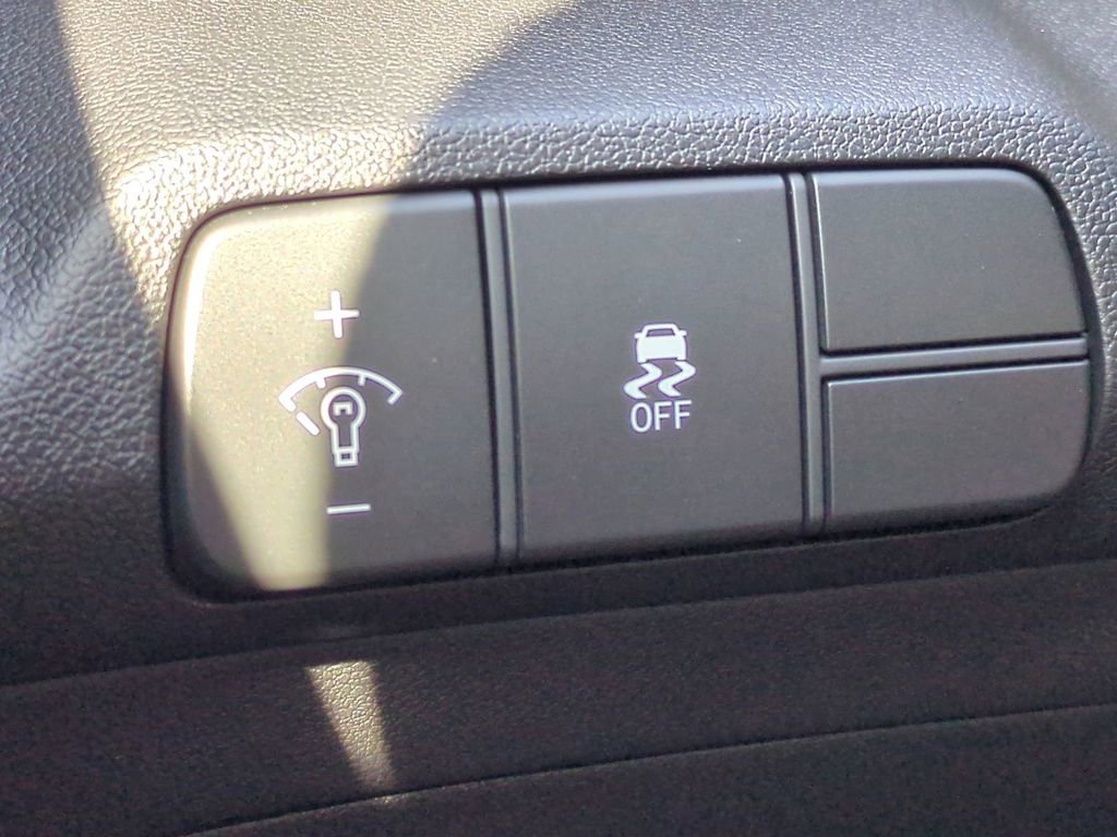 New 2026 Hyundai Elantra SEL Sport image 26