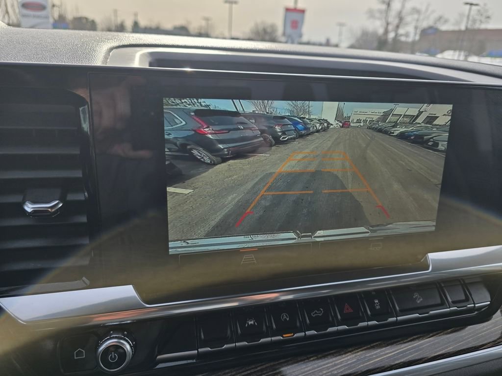 Used 2025 GMC Sierra 1500 Elevation image 26