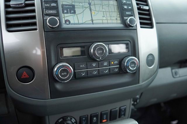 Used 2019 Nissan Frontier SL image 26