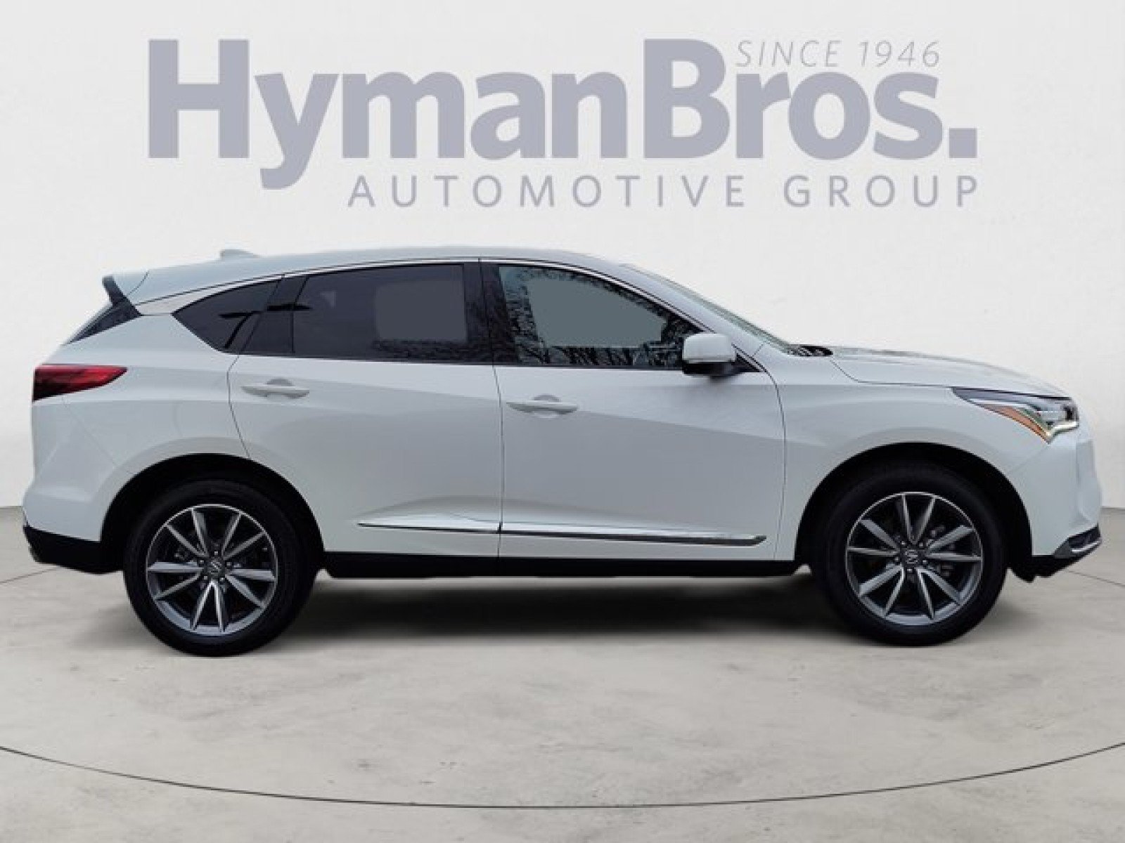 Used 2023 Acura RDX w/ Technology Package AWD/4WD image 2