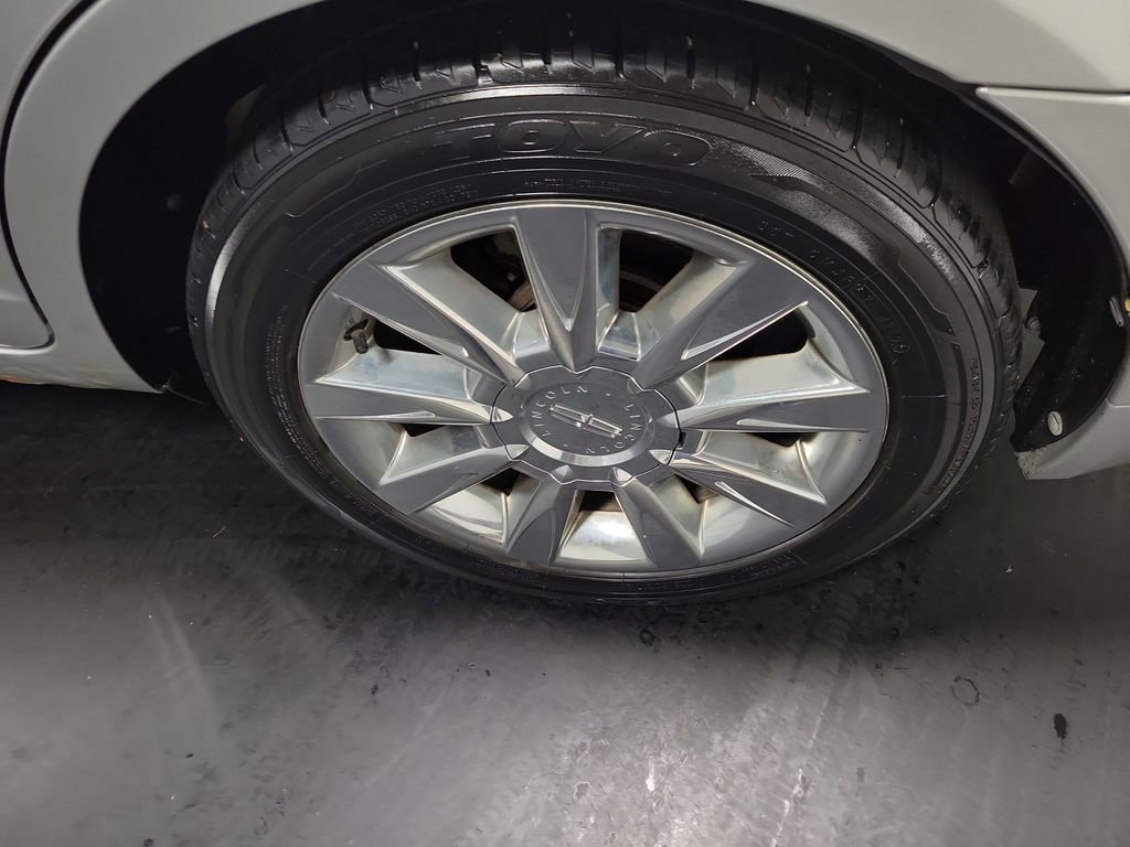 Used 2012 Lincoln MKZ AWD image 11