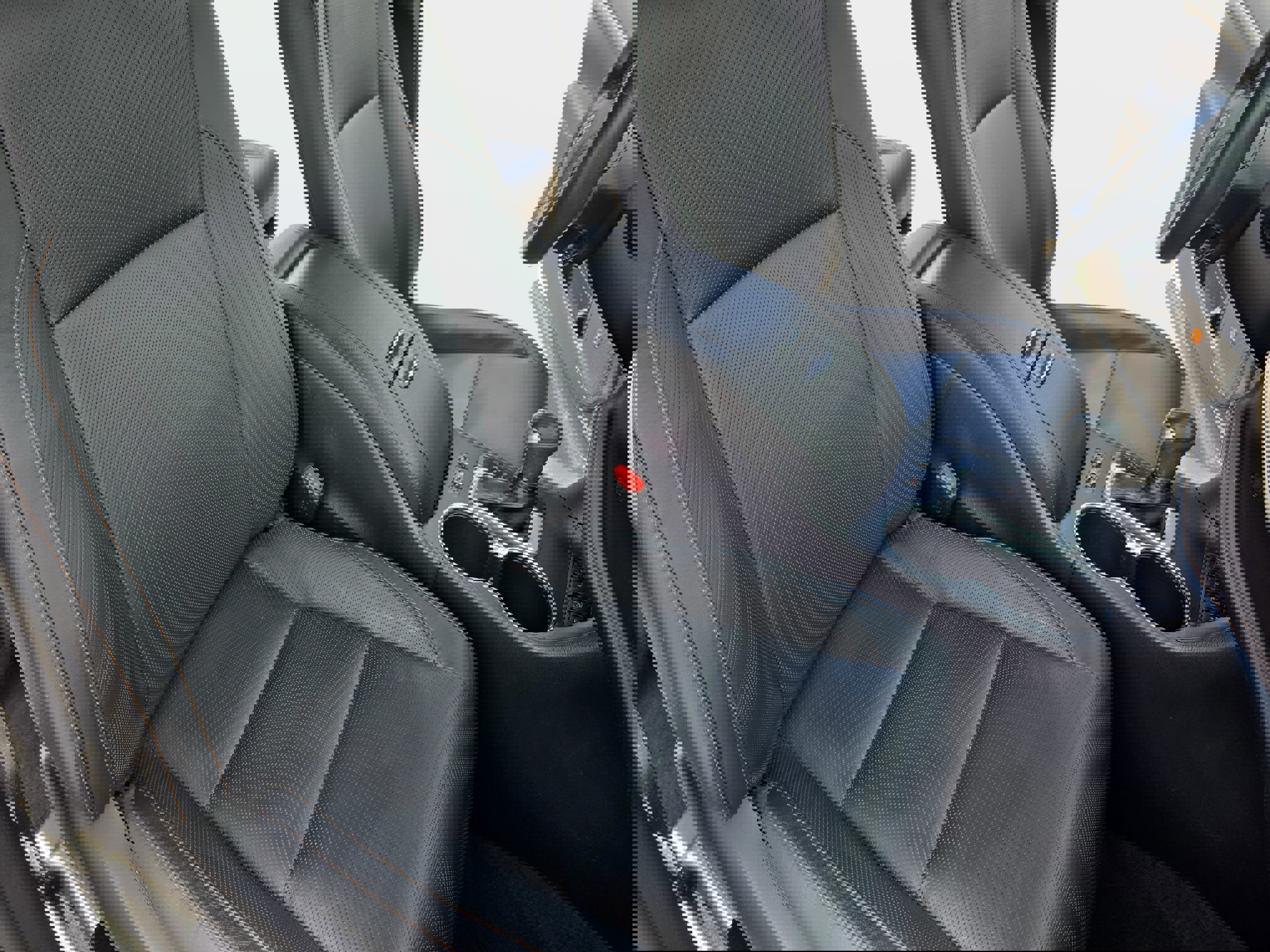 Used 2019 Toyota Highlander Limited image 10