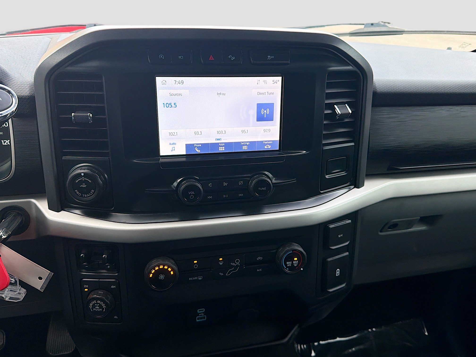 Used 2022 Ford F150 XLT w/ Trailer Tow Package image 25