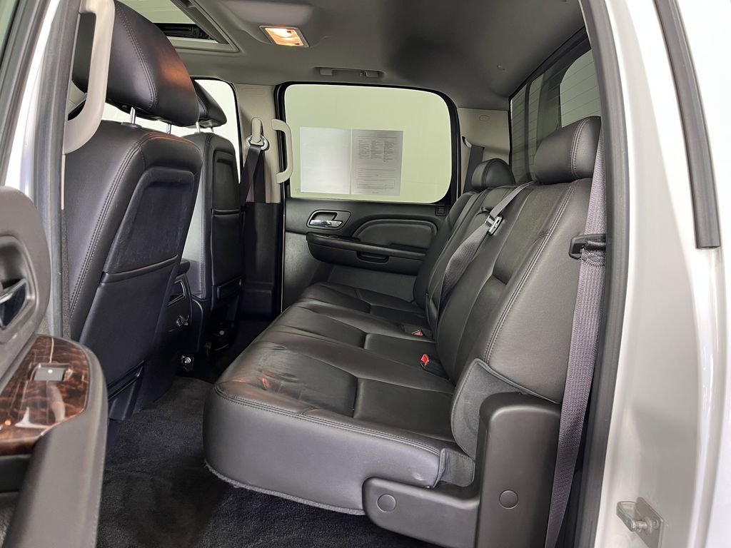 Used 2013 GMC Sierra 3500 Denali image 13