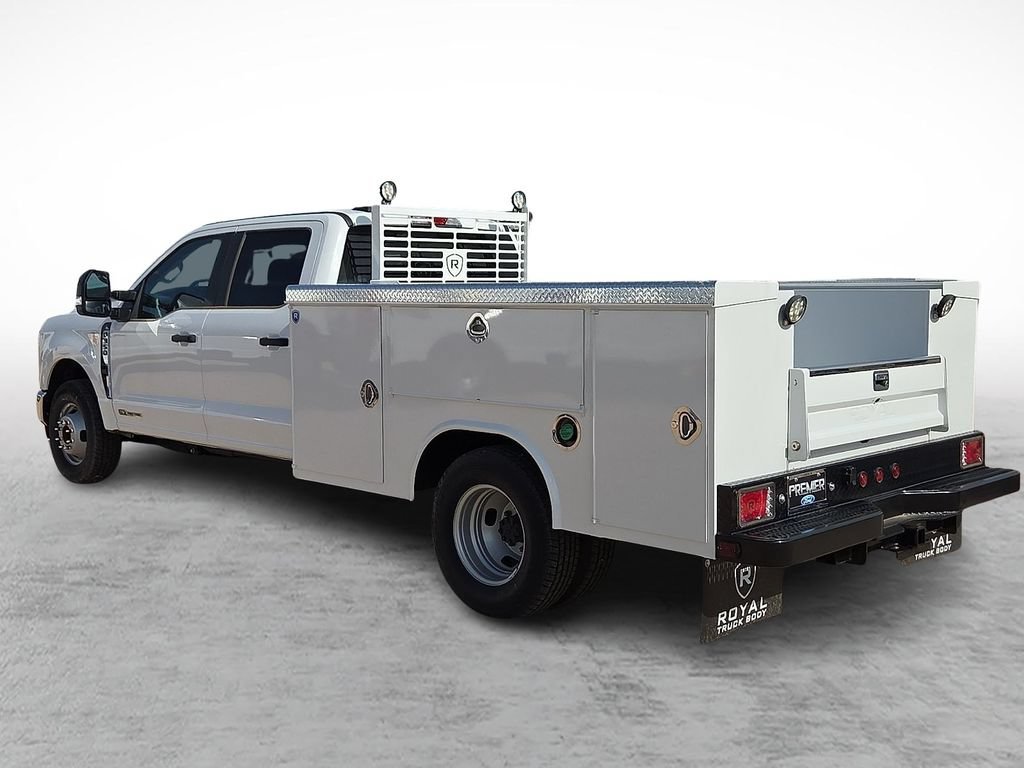 New 2025 Ford F350 XL w/ XL Chrome Package RWD image 7