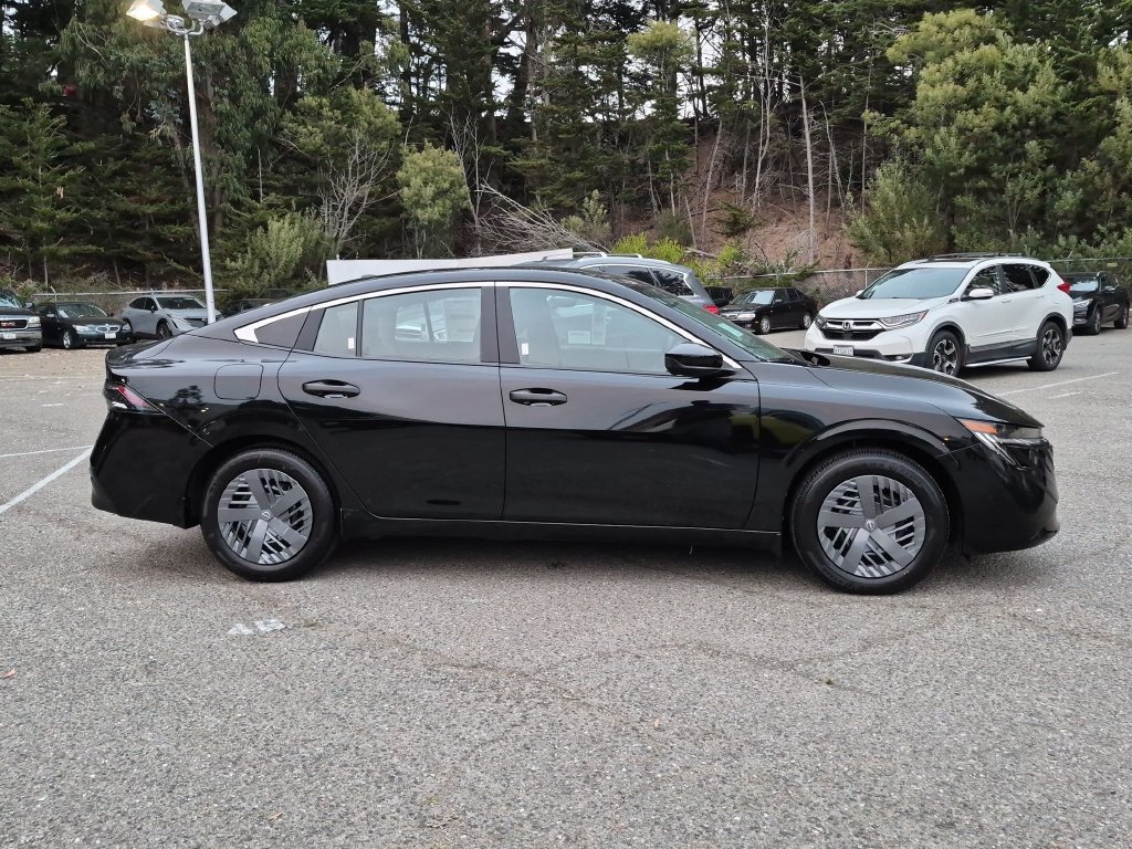 New 2027 Nissan Sentra S w/ Floor Mat Package FWD image 4
