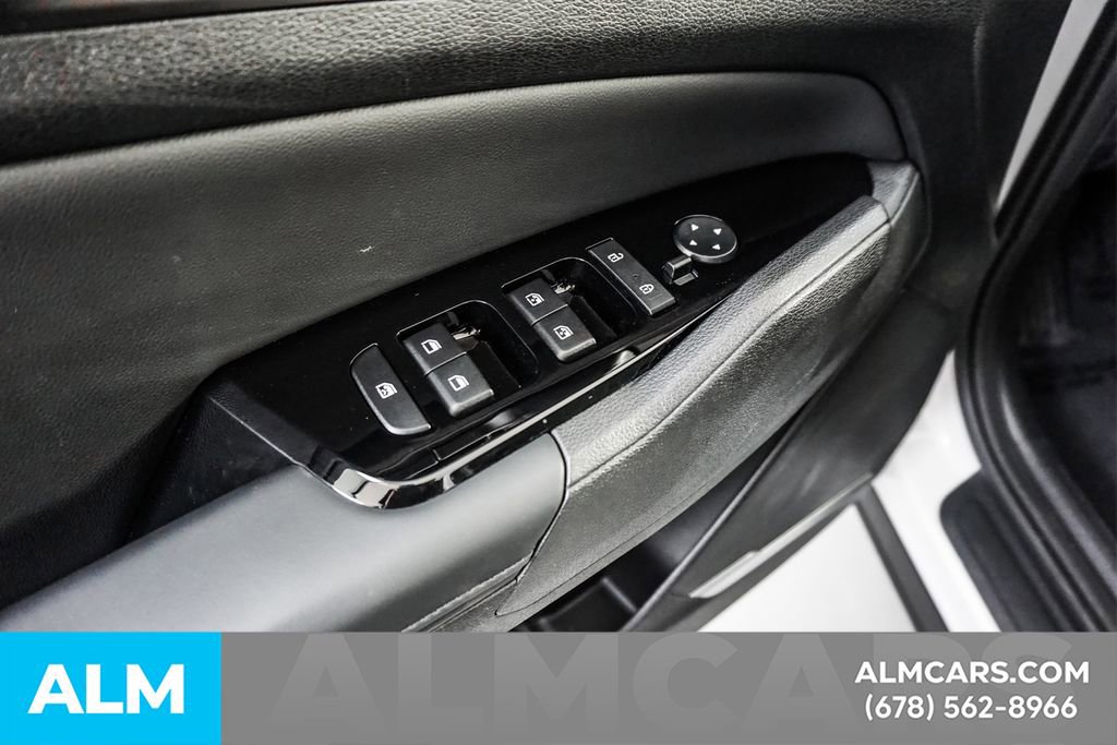 Used 2025 Kia Sportage EX w/ Premium Package FWD image 50