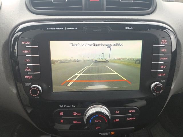 Used 2017 Kia Soul + w/ Audio Package image 12