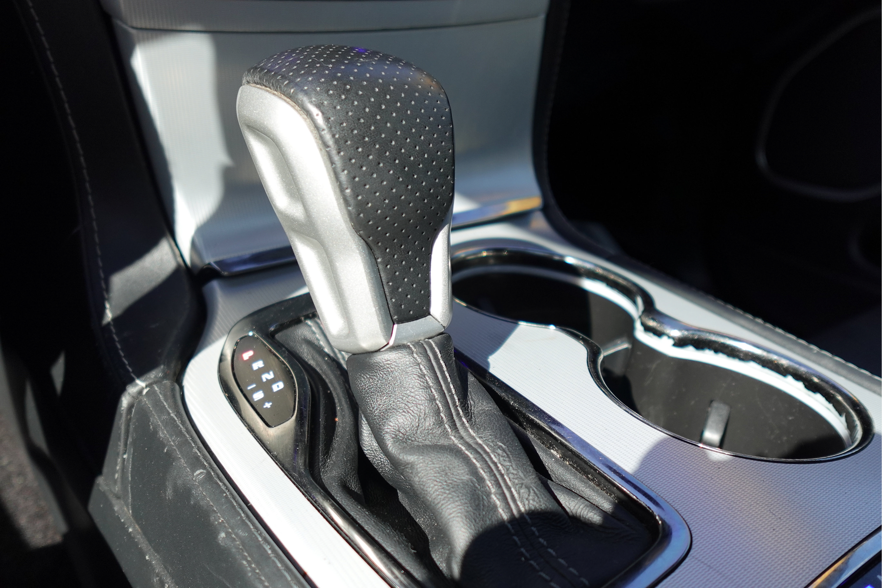 Used 2018 Jeep Grand Cherokee Trackhawk AWD/4WD image 40