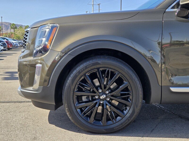 Used 2020 Kia Telluride SX w/ SX Prestige Package AWD/4WD image 9