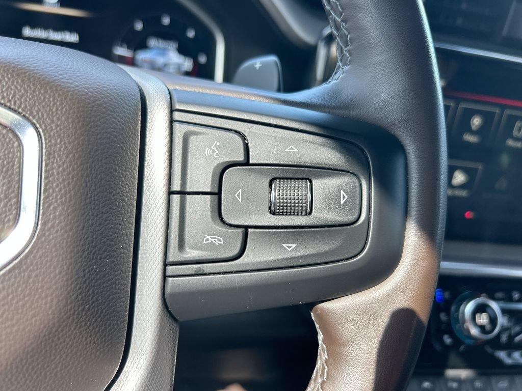 Used 2023 GMC Sierra 1500 Denali w/ Denali Reserve Package AWD/4WD image 17