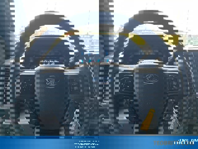 Used 2022 Ford F250 XL w/ Power Equipment Group image 24