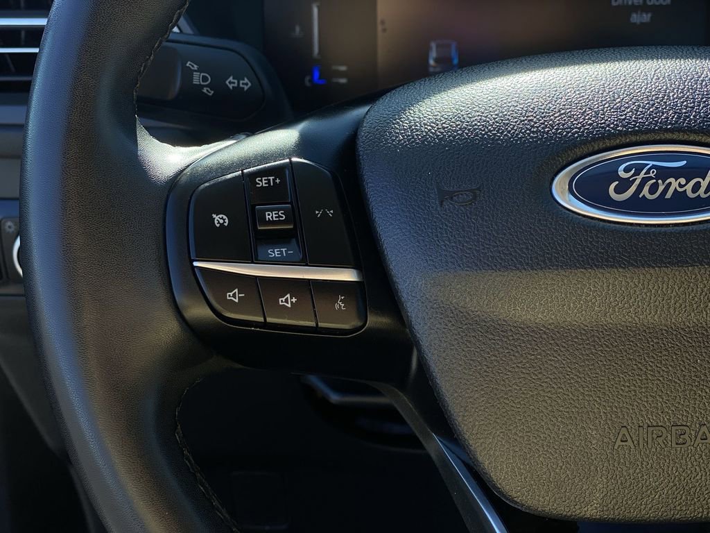 Used 2023 Ford Escape Active image 20