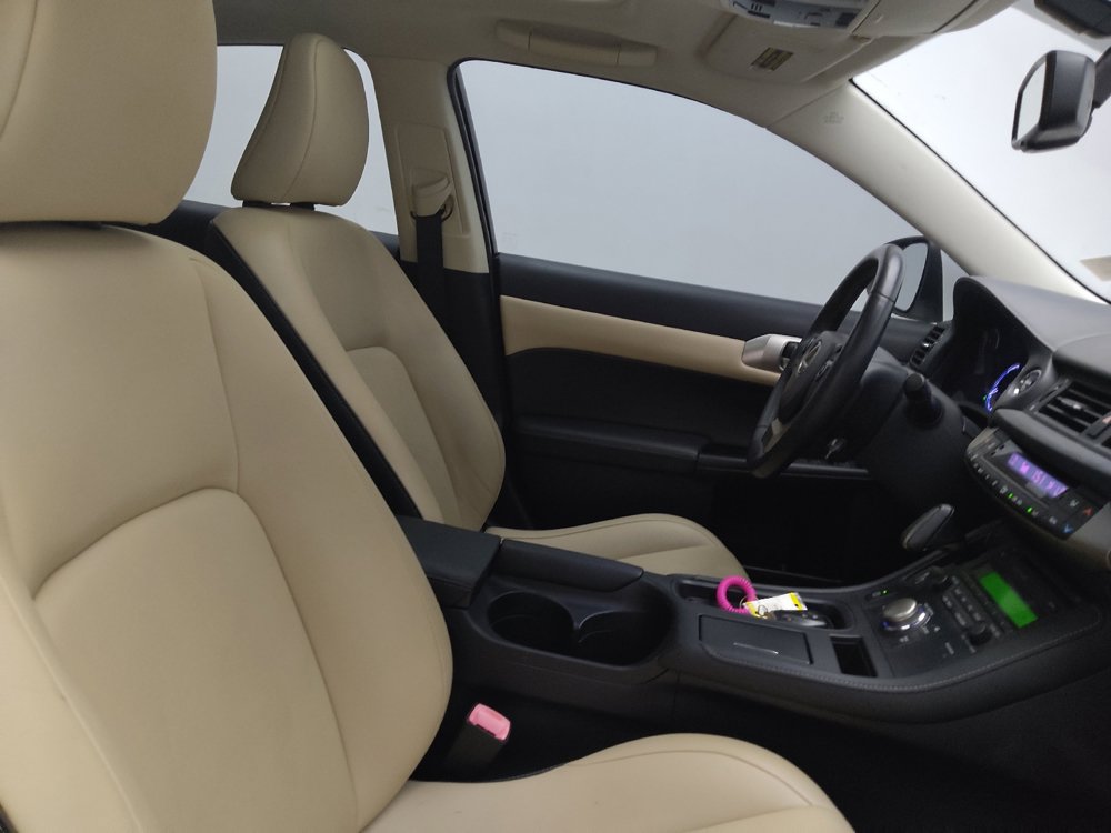 Used 2015 Lexus CT 200h FWD image 21