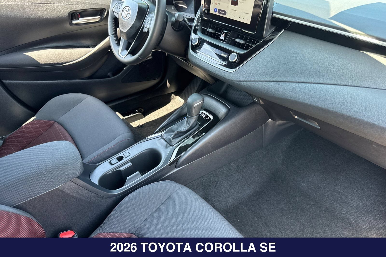 Used 2026 Toyota Corolla SE FWD image 16