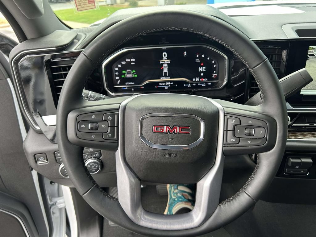 Used 2024 GMC Sierra 1500 Elevation w/ X31 Off-Road Package AWD/4WD image 27