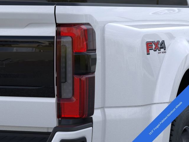 New 2026 Ford F450 Platinum AWD/4WD image 25
