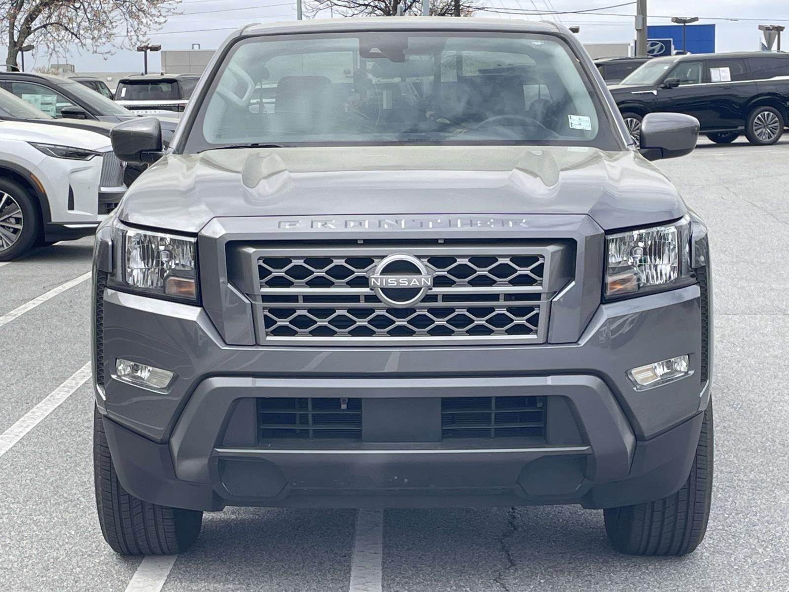 Used 2024 Nissan Frontier SV w/ SV Convenience Package image 6