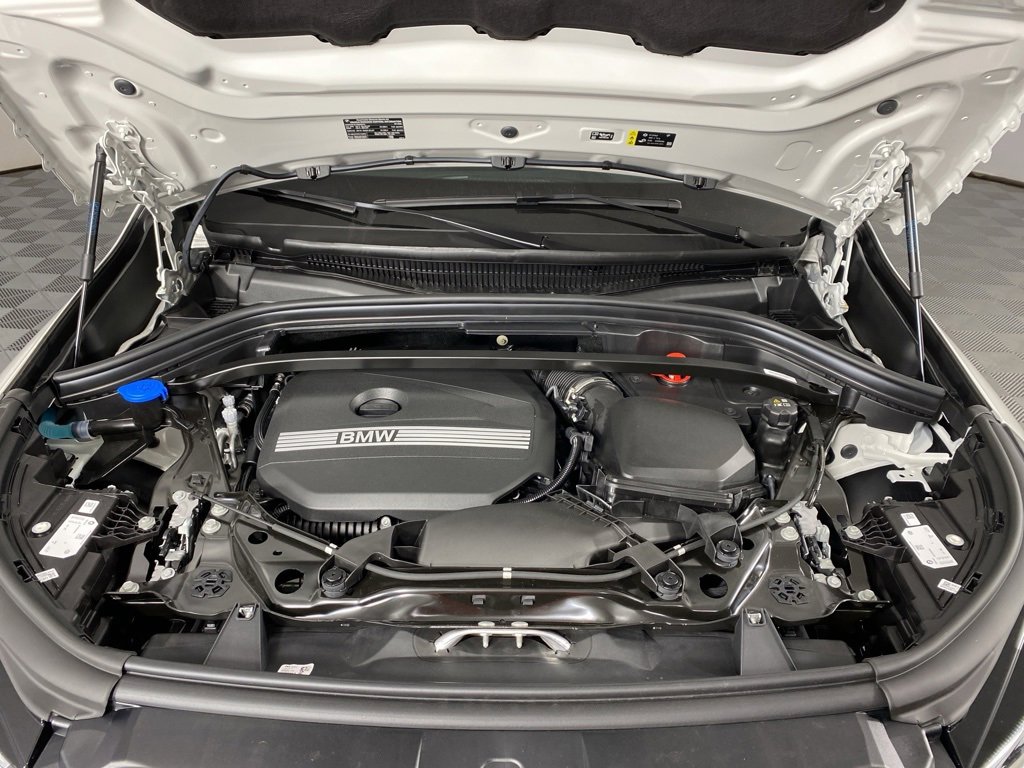 New 2026 BMW X1 xDrive28i w/ Technology Package image 4