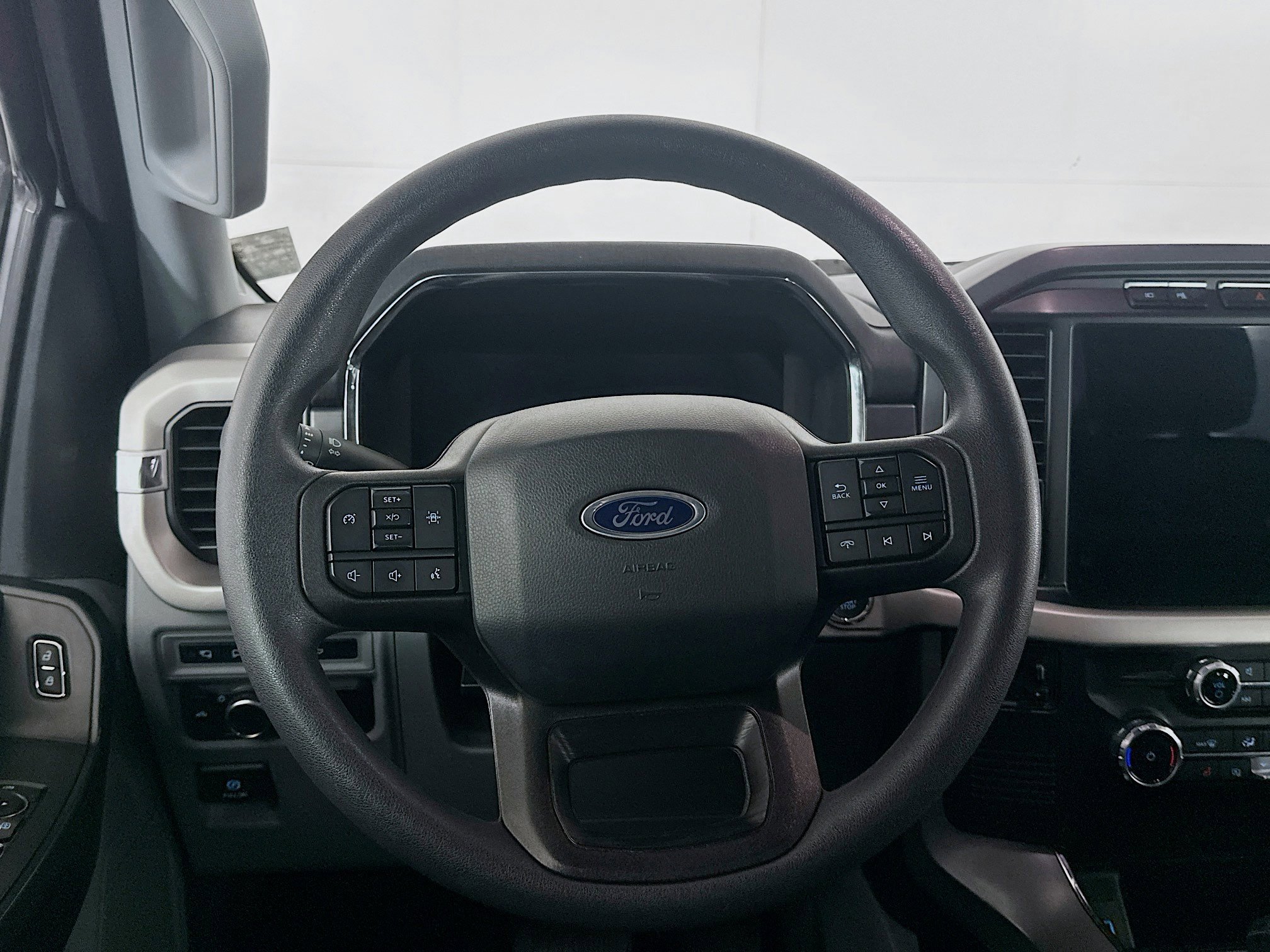 Used 2023 Ford F150 Lightning Pro w/ Tow Technology Package image 18