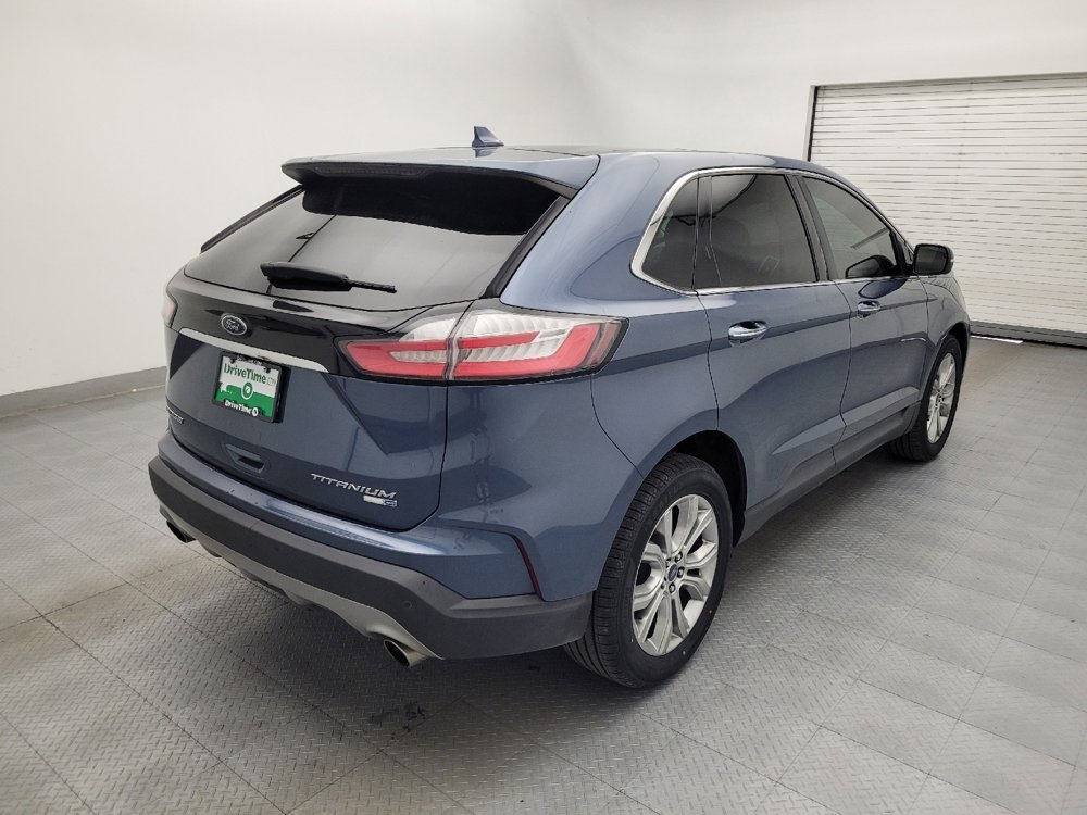 Used 2019 Ford Edge Titanium w/ Cold Weather Package AWD/4WD image 9