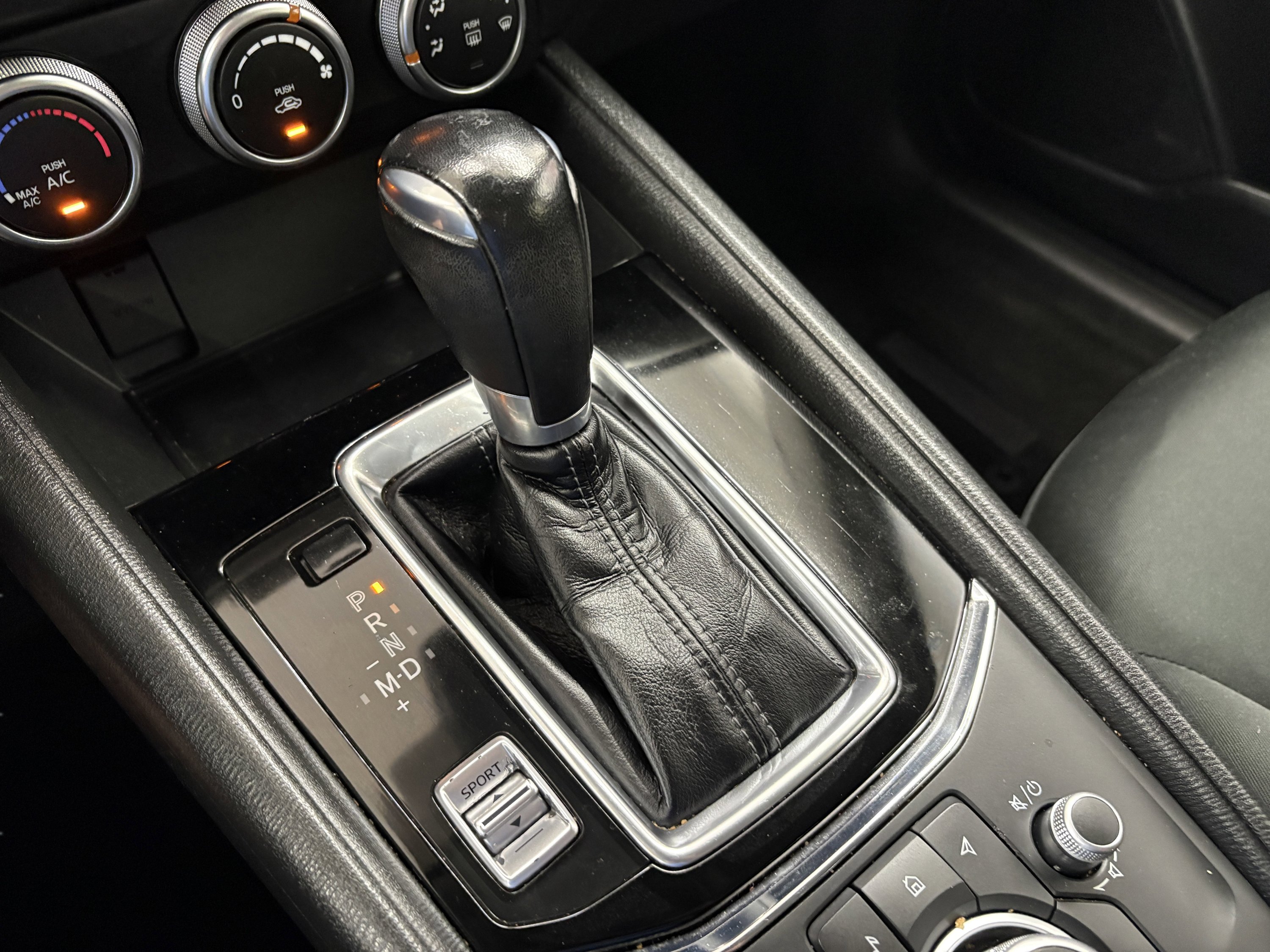 Used 2021 MAZDA CX-5 Sport FWD image 21