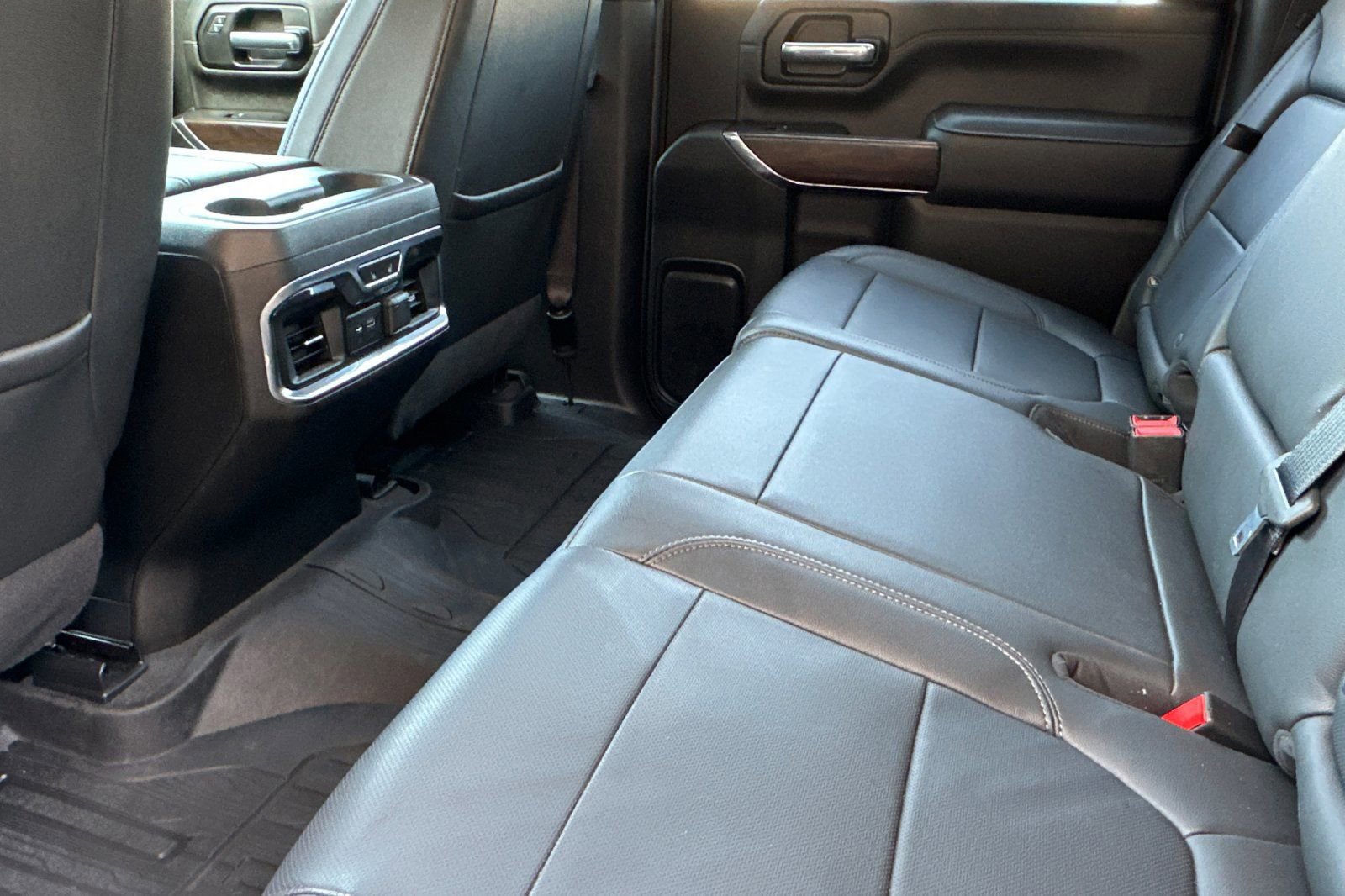 Certified 2021 GMC Sierra 2500 SLT w/ SLT Convenience Package image 13