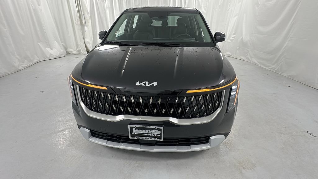 New 2026 Kia Carnival FWD image 8