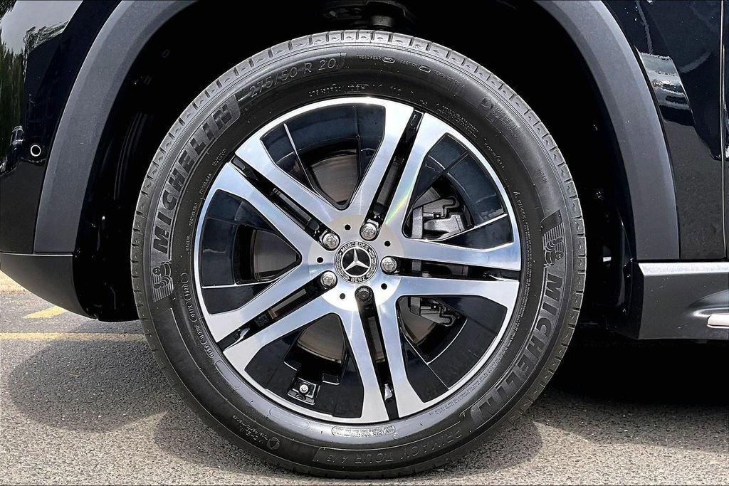 Certified 2022 Mercedes-Benz GLS 450 4MATIC image 8