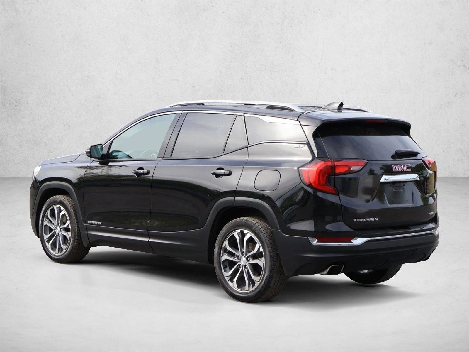 Used 2018 GMC Terrain SLT w/ Preferred Package AWD/4WD image 9