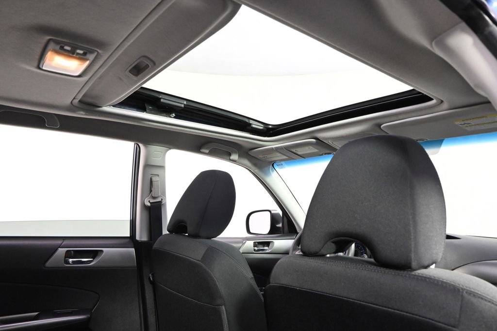 Used 2012 Subaru Forester 2.5X Premium w/ All-Weather Pkg image 17