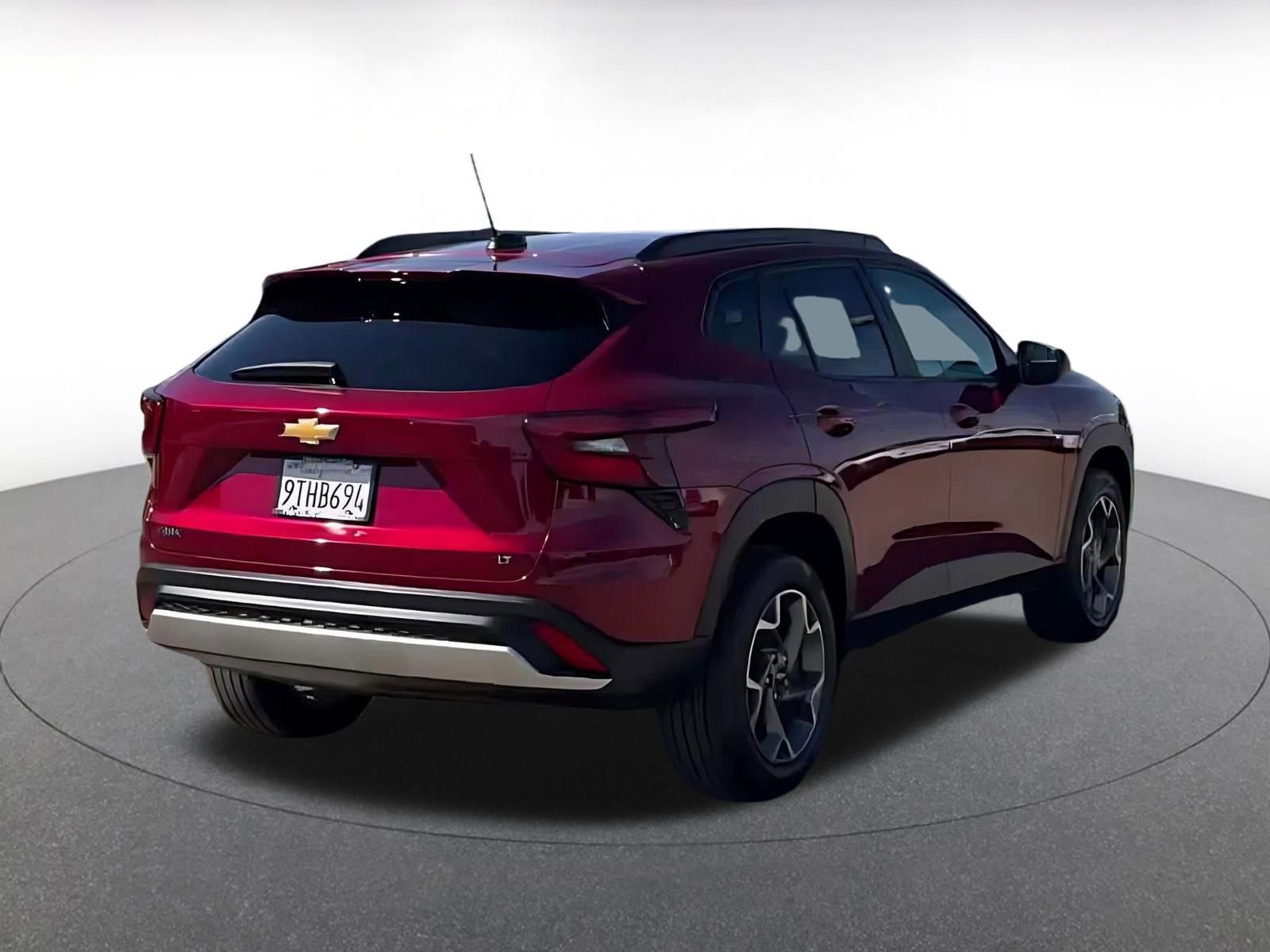 Used 2025 Chevrolet Trax LT image 14