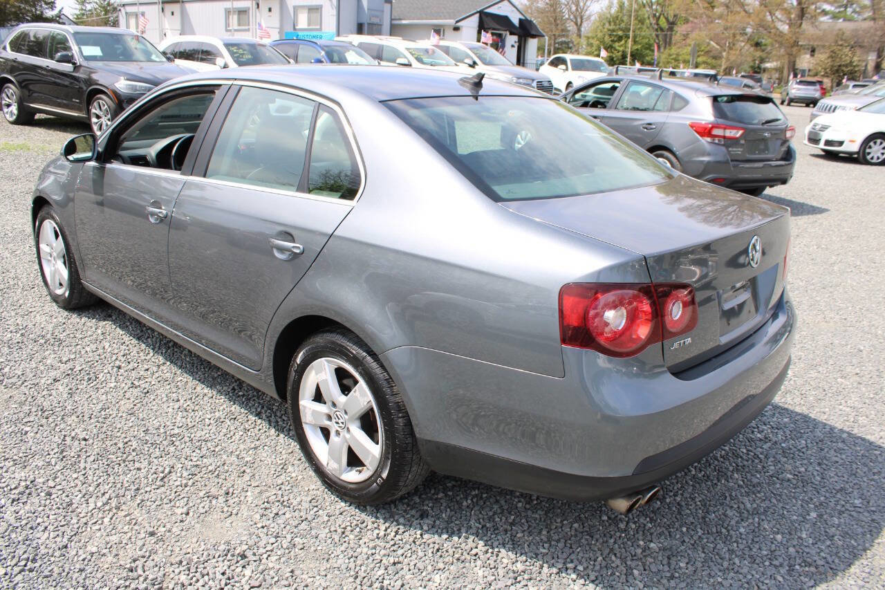 Used 2009 Volkswagen Jetta SE FWD image 9