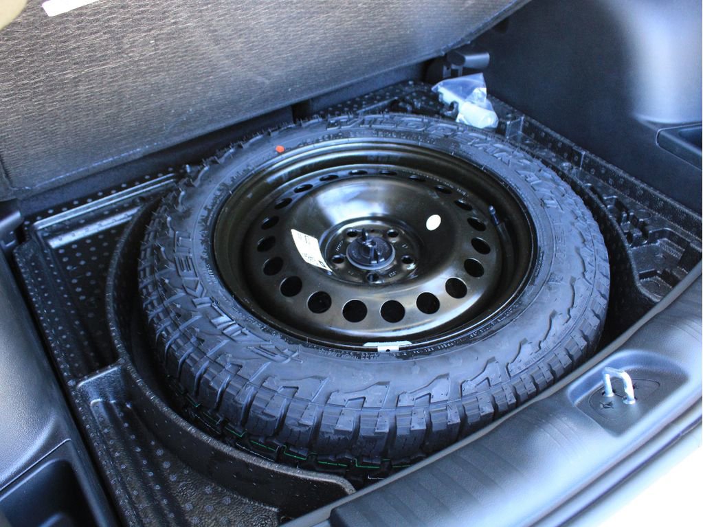 New 2026 Jeep Compass Trailhawk AWD/4WD image 36