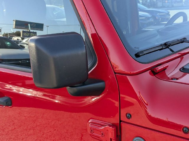 Used 2024 Jeep Wrangler Unlimited AWD/4WD image 8