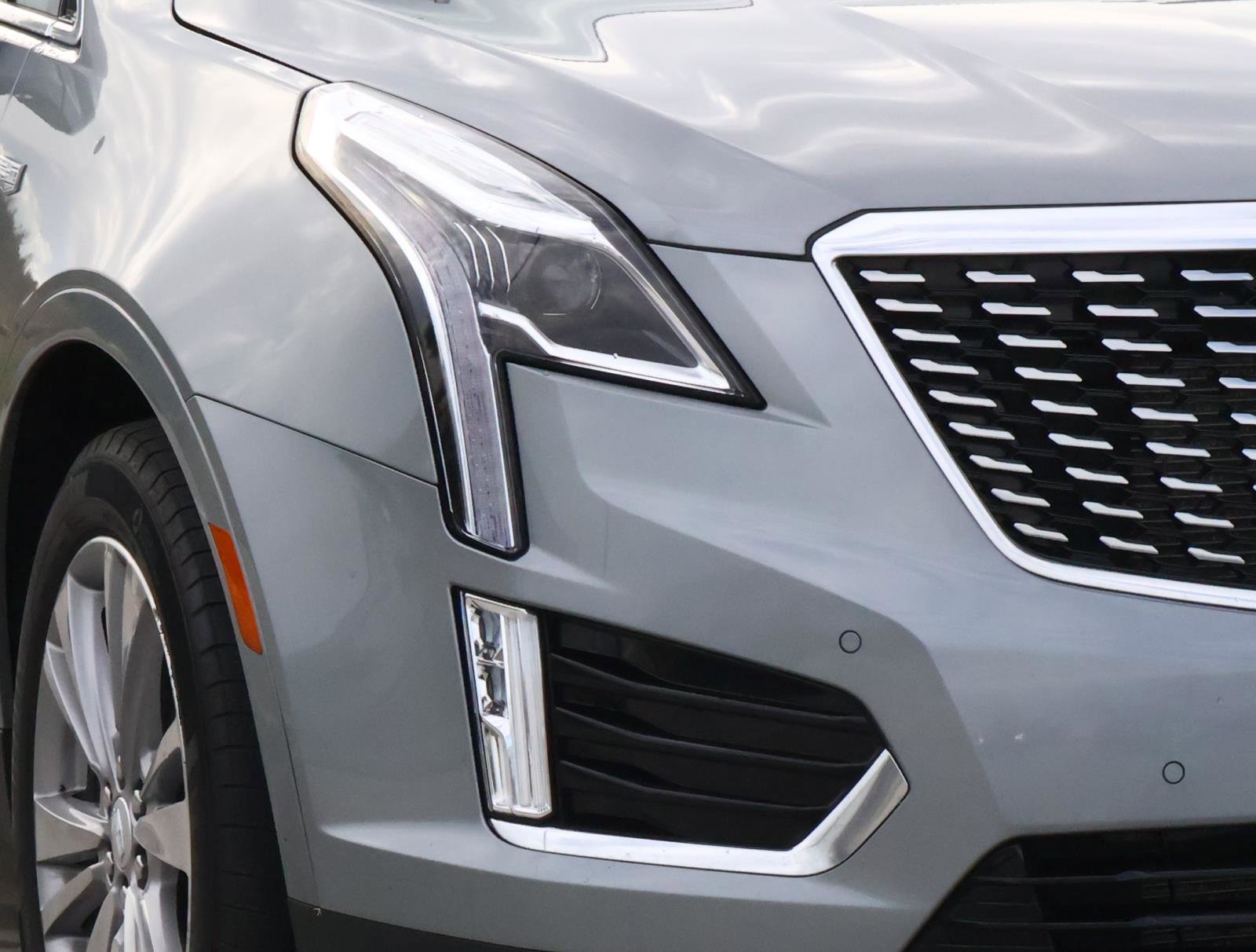 Used 2024 Cadillac XT5 Premium Luxury image 9