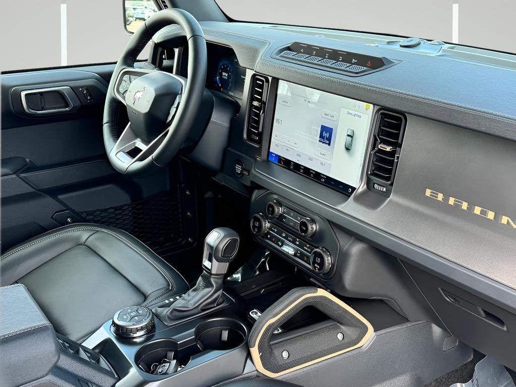 New 2025 Ford Bronco Badlands AWD/4WD image 6
