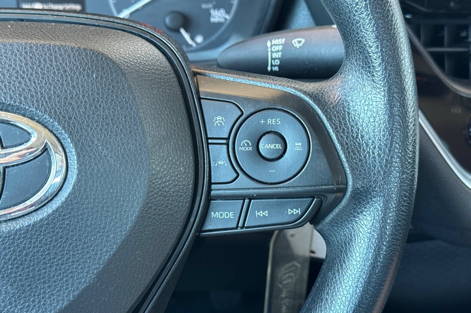 Certified 2024 Toyota Corolla LE FWD image 28