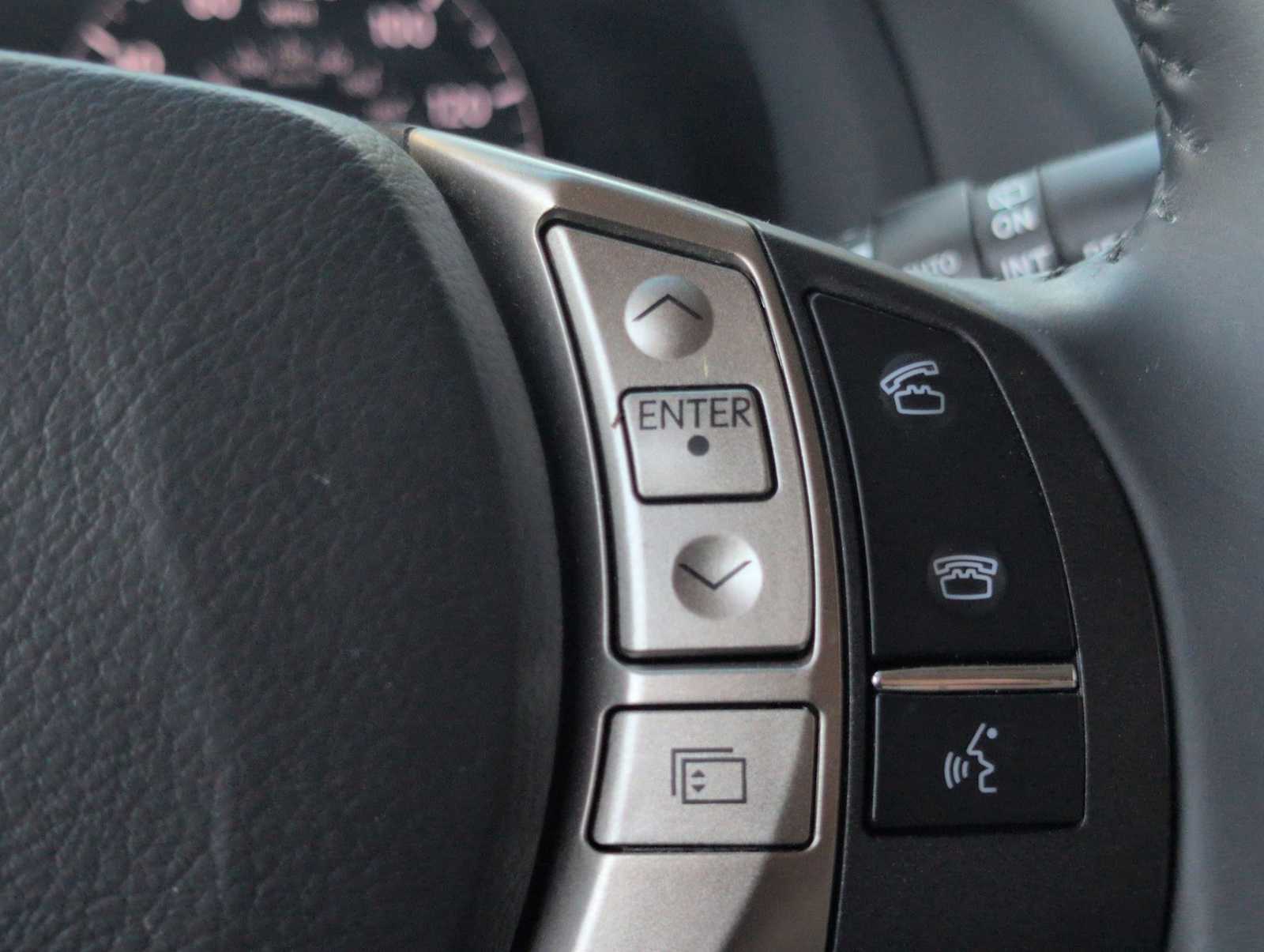 Used 2015 Lexus RX 450h AWD image 24