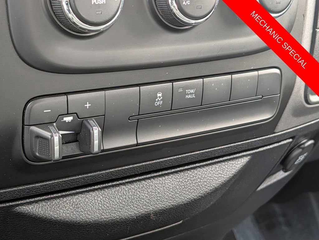 Used 2014 RAM 1500 Express AWD/4WD image 24