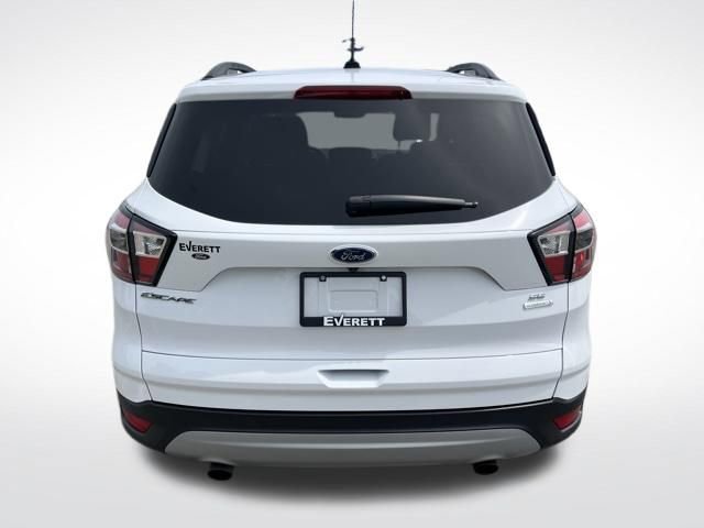 Used 2017 Ford Escape SE w/ Equipment Group 201A FWD image 8