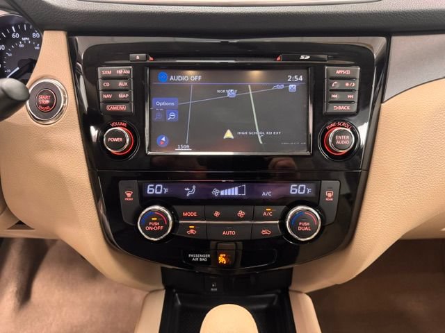 Used 2014 Nissan Rogue SV w/ SV Premium Package AWD/4WD image 14