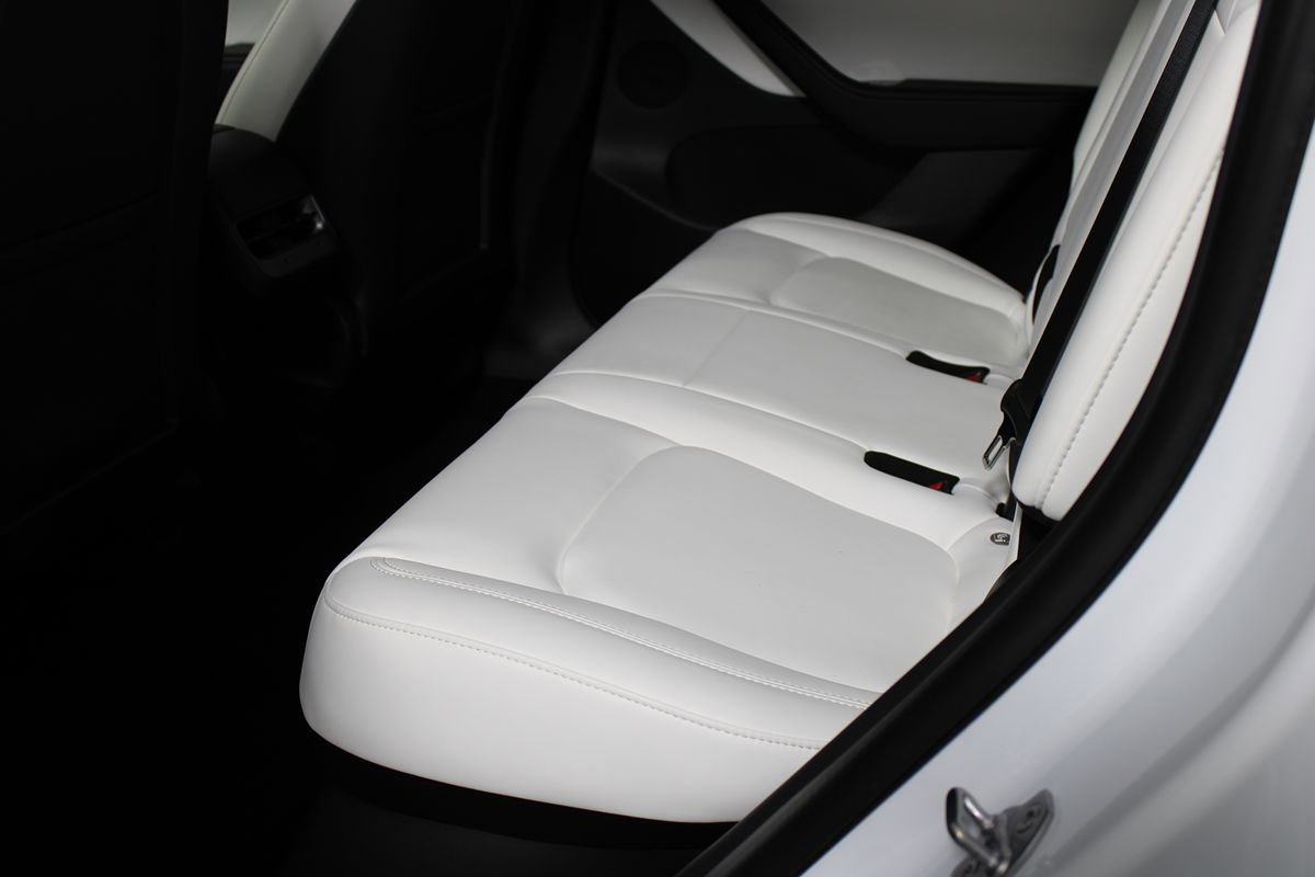 Used 2020 Tesla Model Y Long Range AWD/4WD image 21