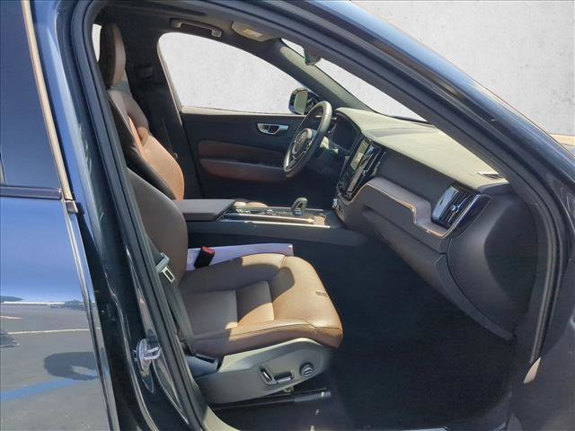 Used 2025 Volvo XC60 T8 Plus w/ Protection Package Premier image 23