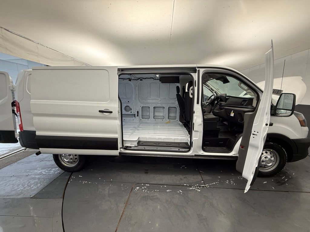 New 2026 Ford Transit 350 Low Roof AWD image 18