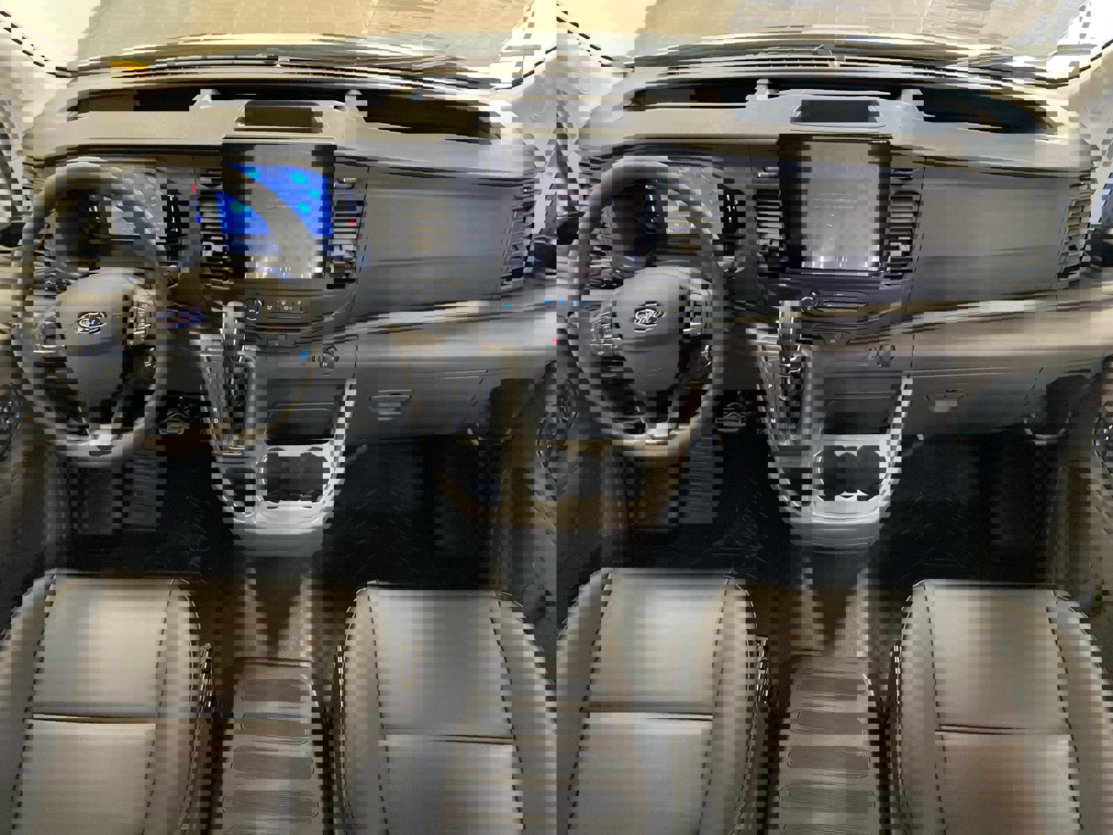 New 2026 Ford Transit 250 148 Medium Roof Extended AWD w/ Exterior Upgrade Package image 10