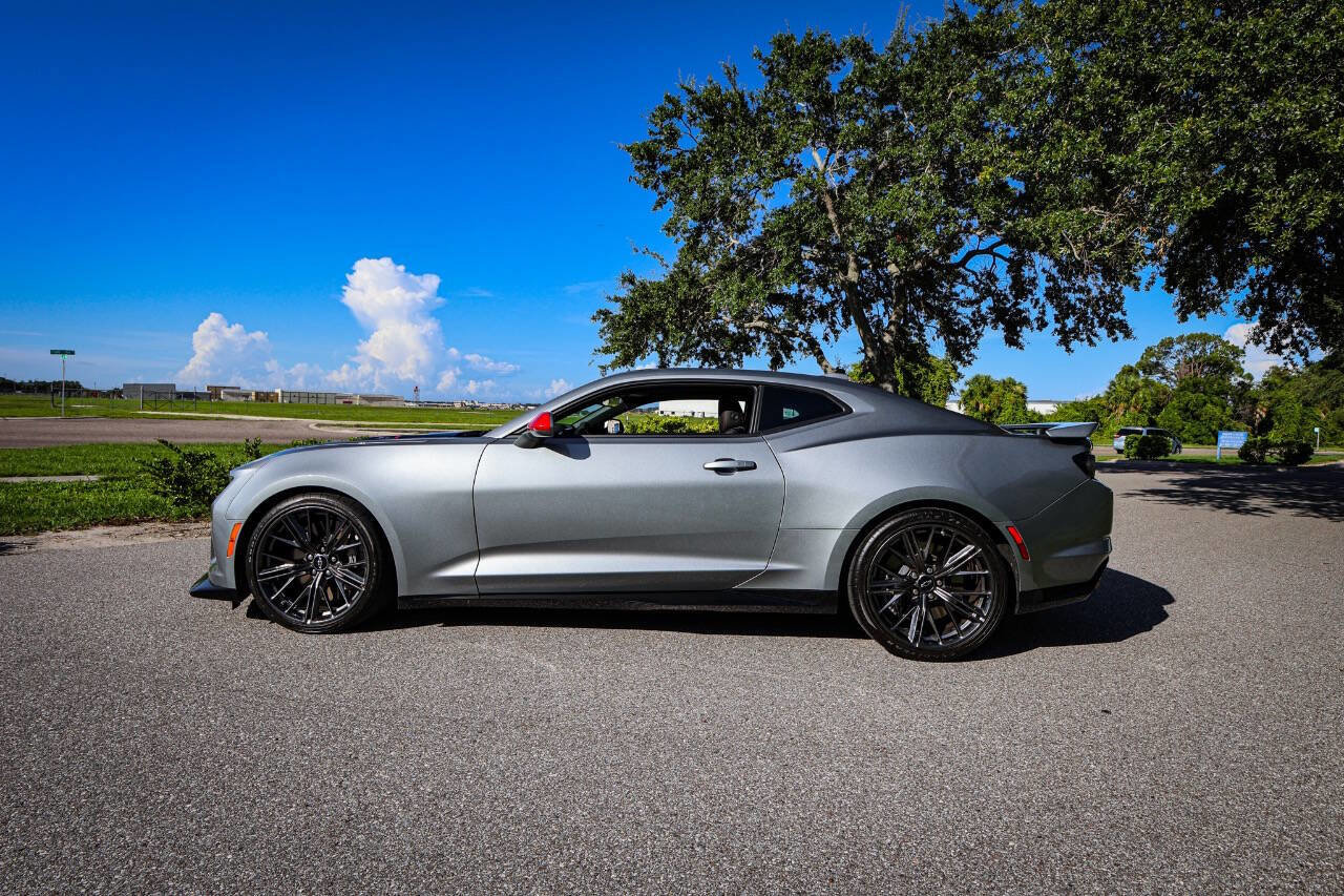 Used 2023 Chevrolet Camaro ZL1 image 10