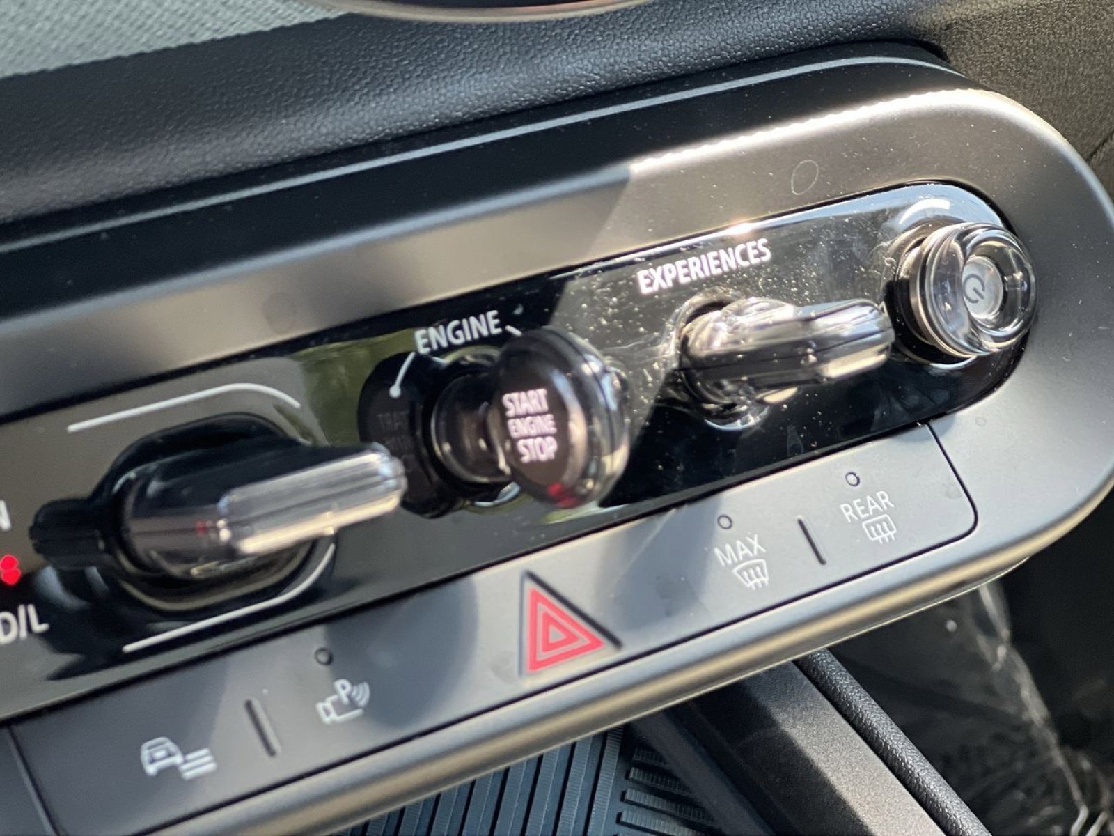 Certified 2025 MINI Cooper Countryman S image 31